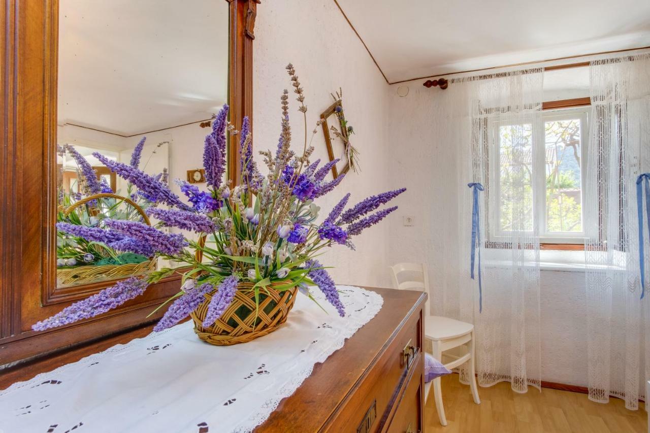 Apartment Carmen Veli Lošinj Zewnętrze zdjęcie
